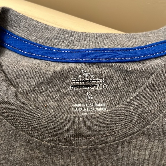 Boys Set of 2 Sleeveless Tees NWT - Picture 4 of 6